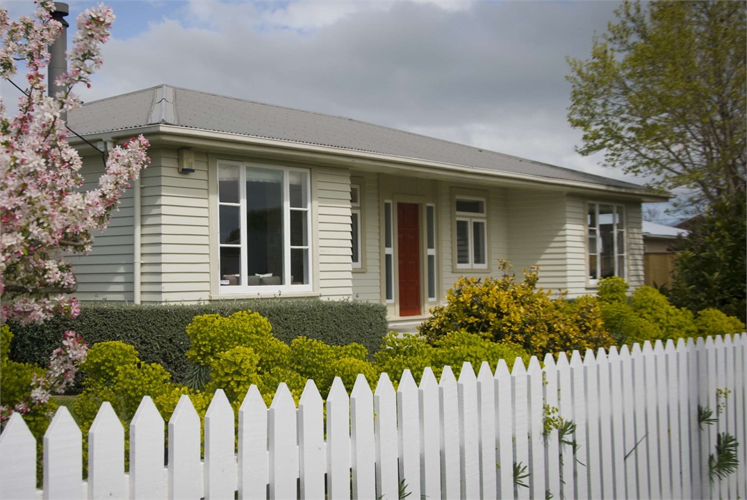 Broadway Martinborough Holiday Home for rent Holiday Houses
