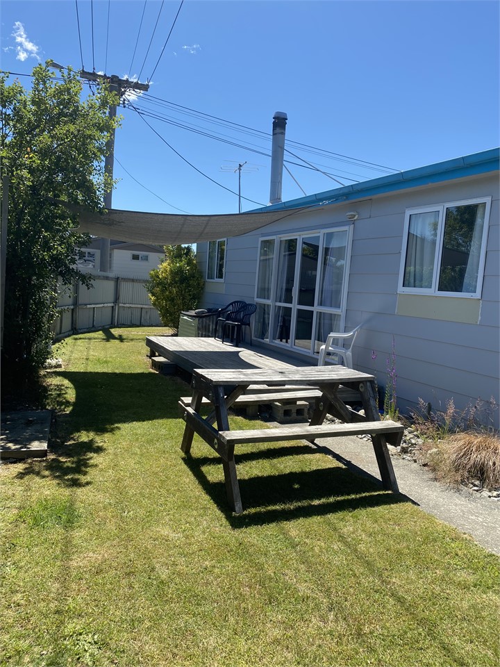 Classic Twizel House on Falstone Twizel Holiday Home for rent