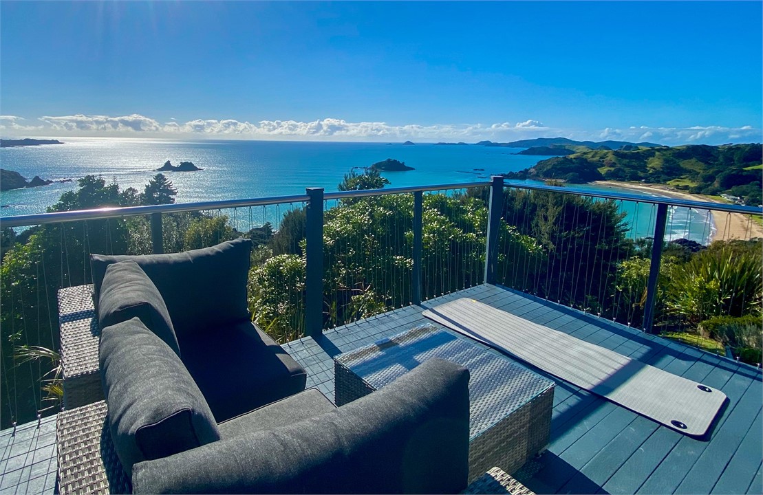 Te Koha Luxury Hillside Beach Residence Te Ngaere Bay Te Ngaere